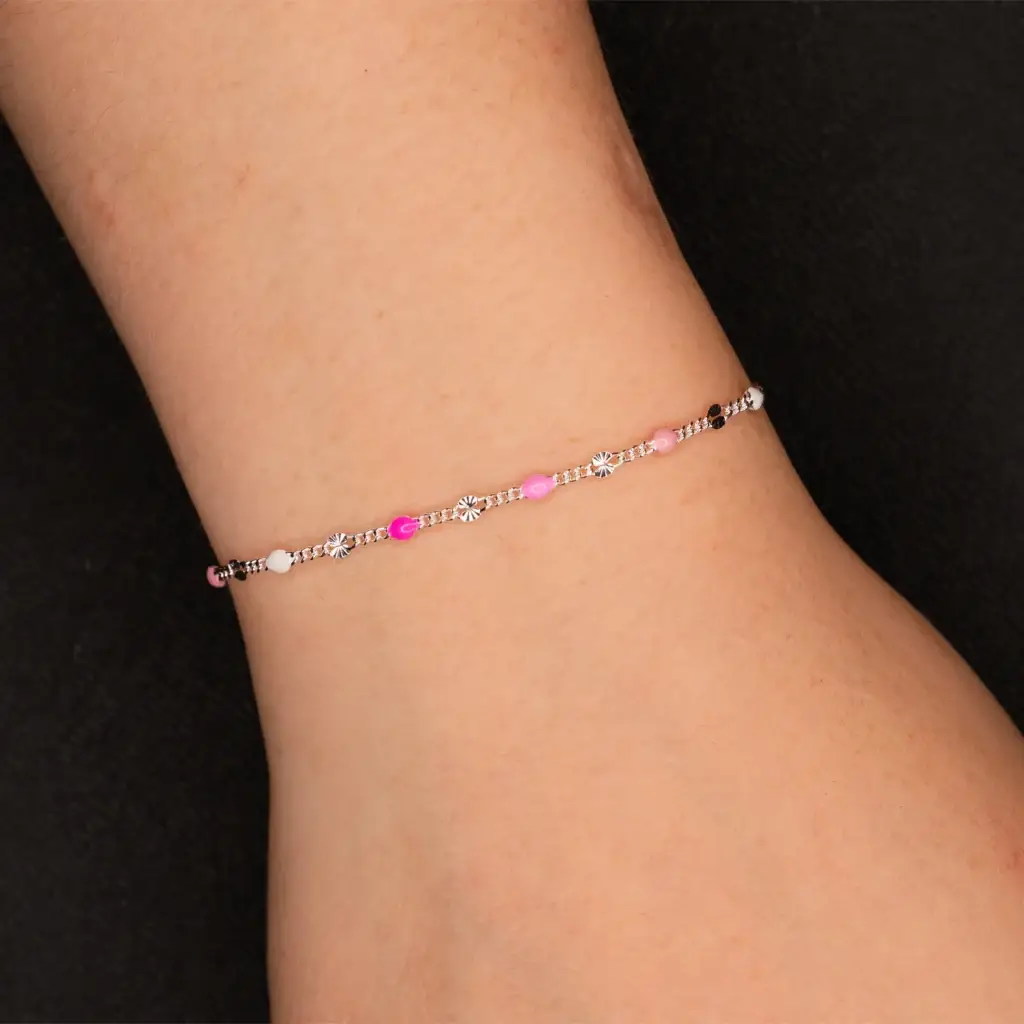 Abby – 925er Sterling Silber am Handgelenk – Permanentschmuck Aachen