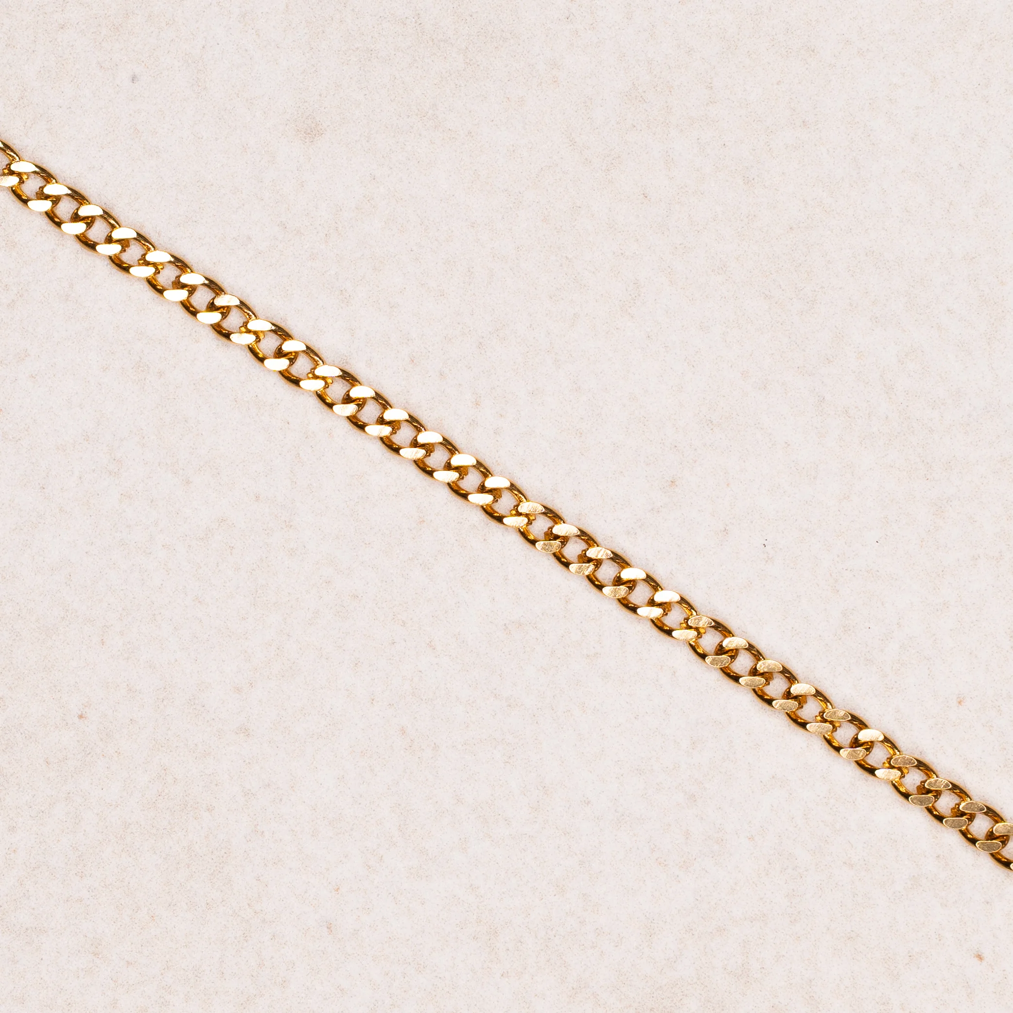 Billie – Edelstahl gold plattiert Produktansicht – Permanentschmuck Aachen