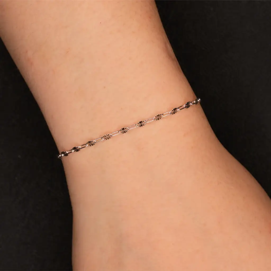 Hope – 925er Sterling Silber am Handgelenk – Permanentschmuck Aachen