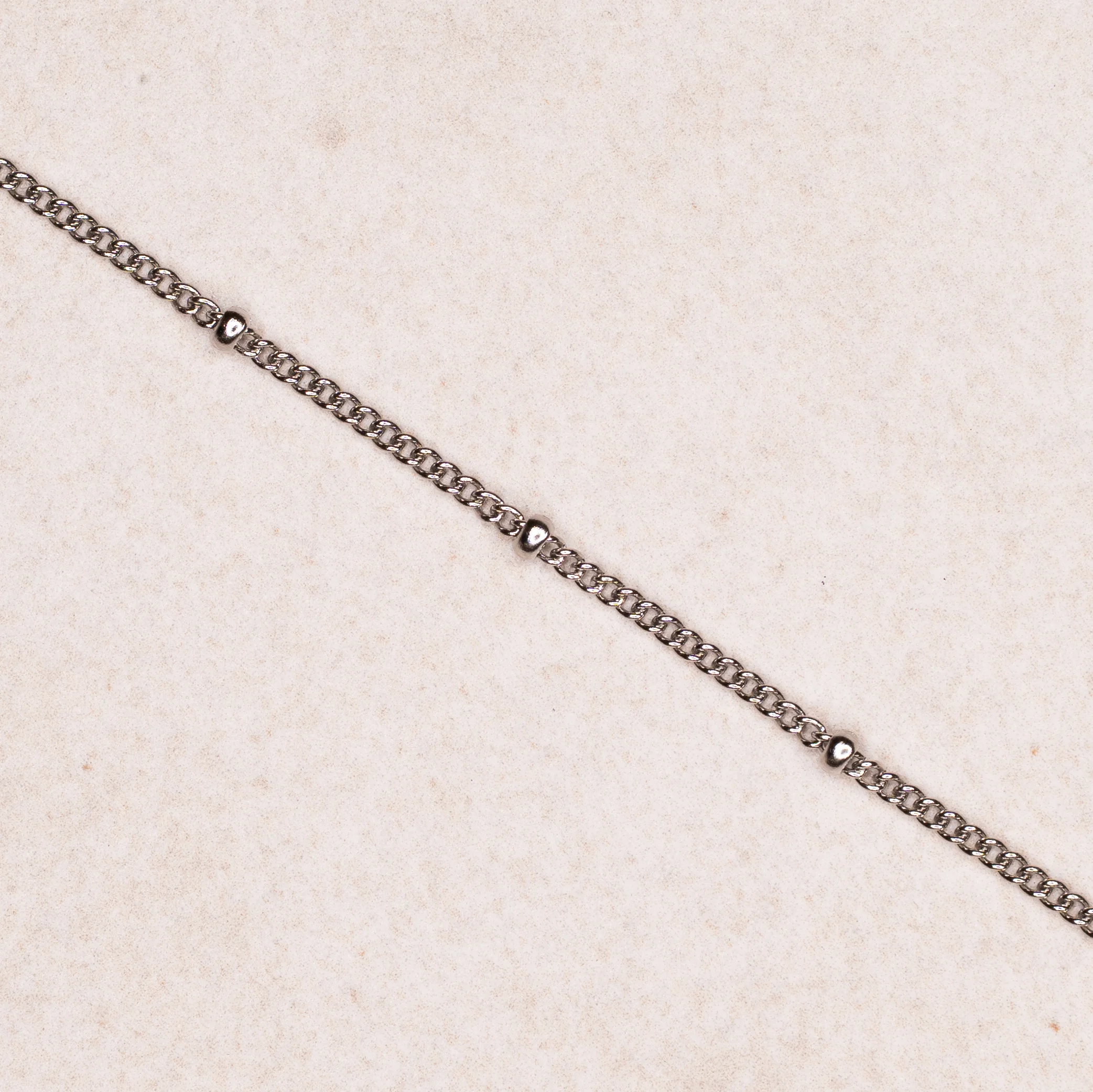 Lola – Edelstahl Produktansicht – Permanentschmuck Aachen