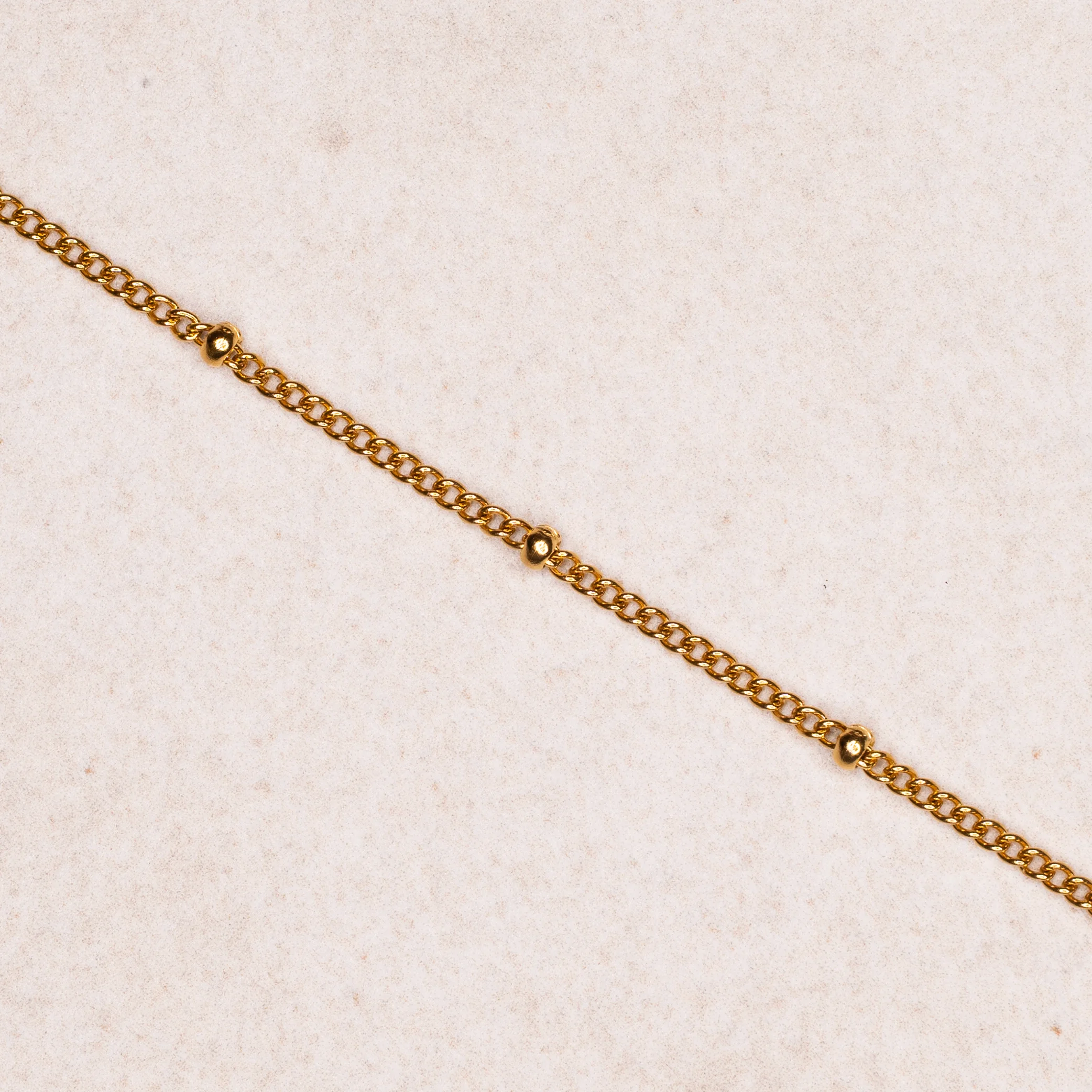 Lola – Edelstahl gold plattiert Produktansicht – Permanentschmuck Aachen